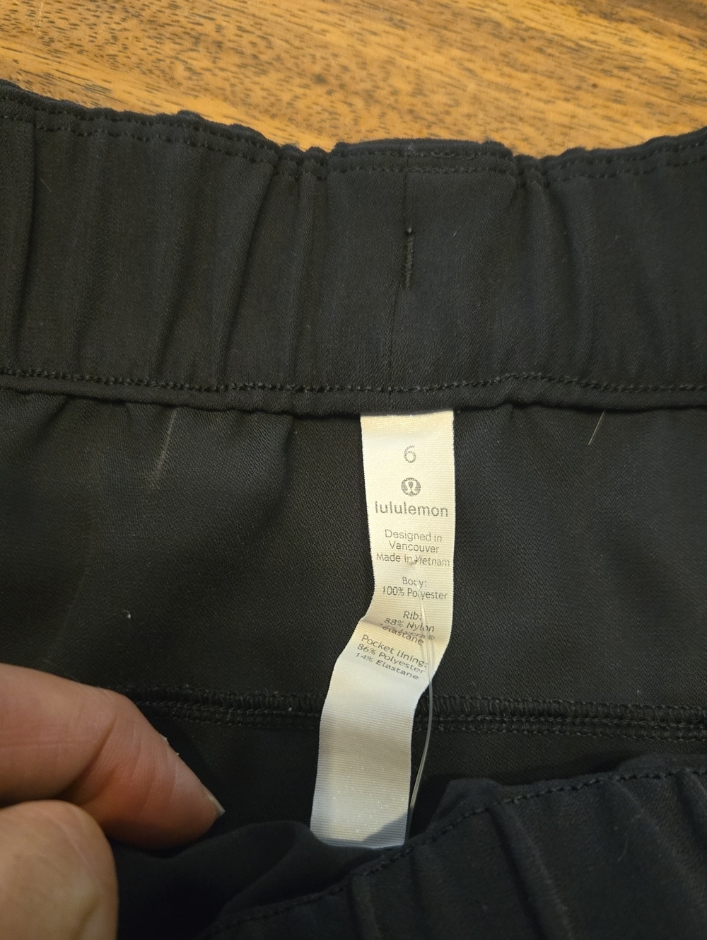 Lululemon Drawstring Pants - Picture 4 of 6